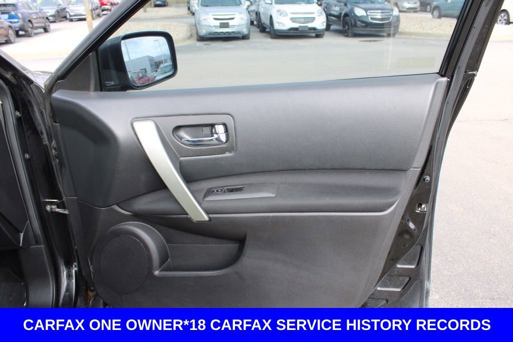 Used 2015 Nissan Rogue S w/ Convenience Package image 21