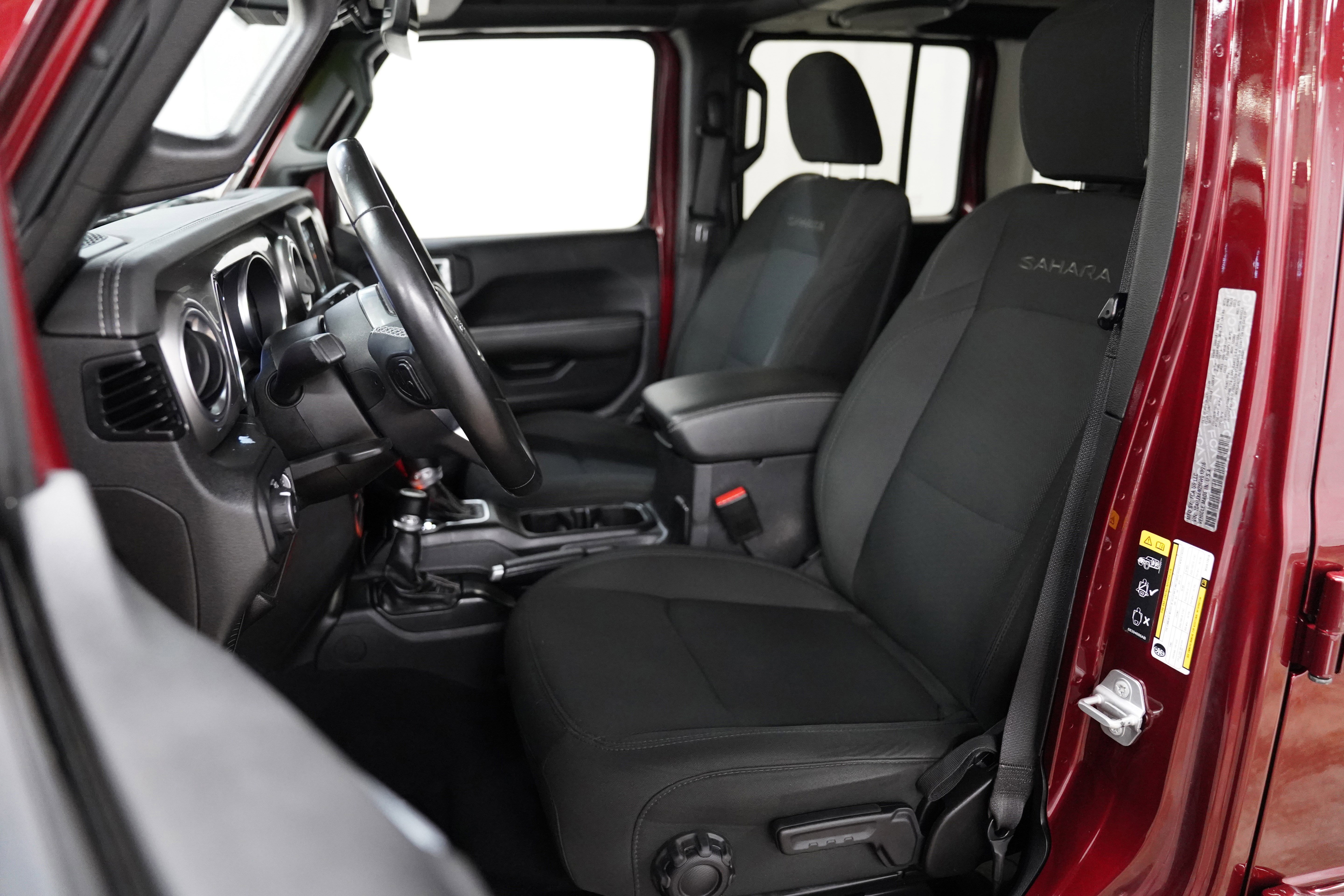 Used 2021 Jeep Wrangler Unlimited Sahara image 4