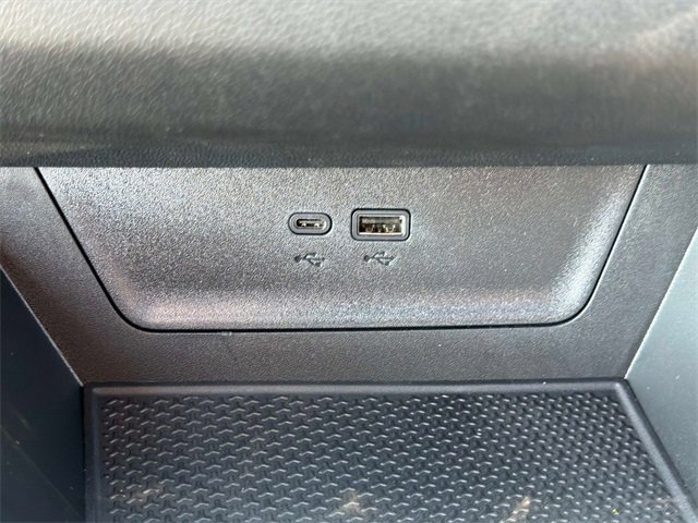 New 2026 Chevrolet Equinox LT w/ Convenience Package II image 31