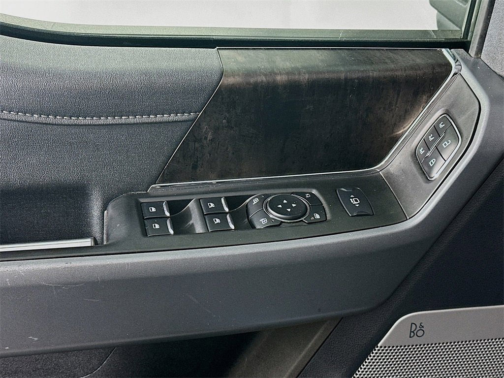 Used 2023 Ford F250 Lariat w/ Sport Appearance Package image 24