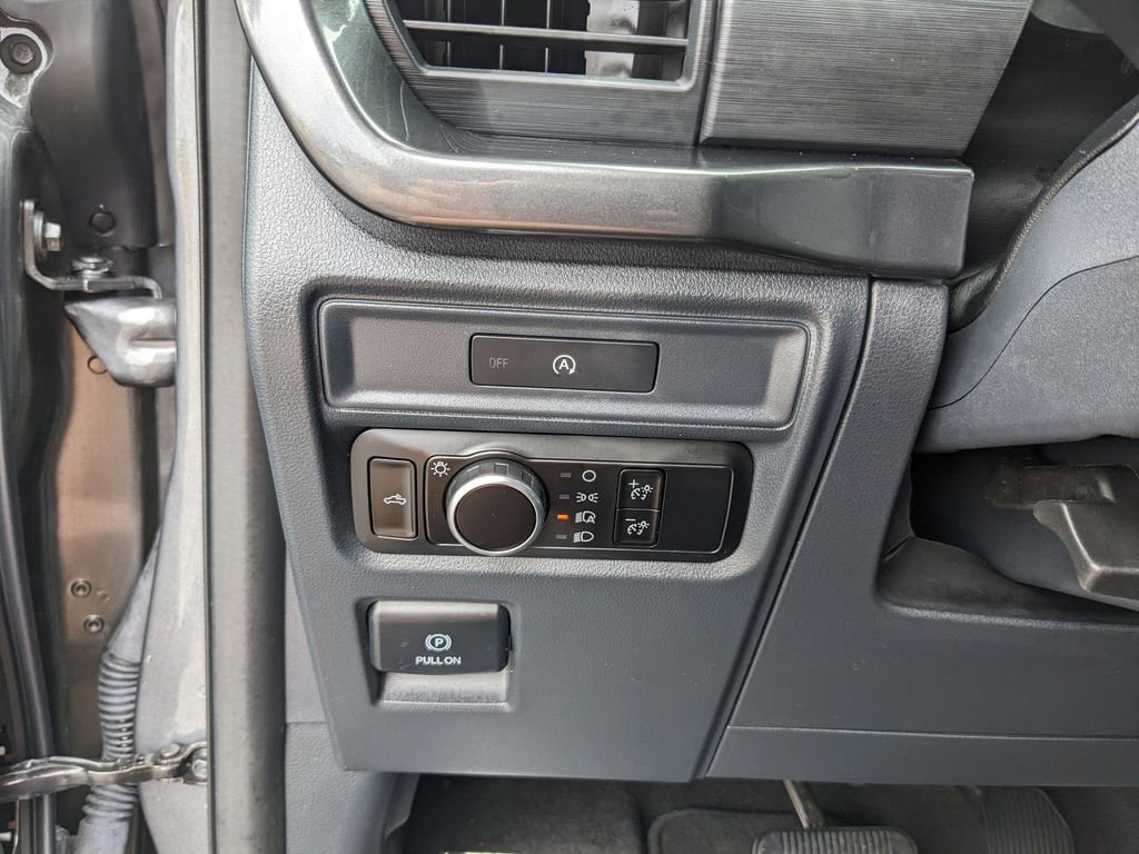 Certified 2025 Ford F150 STX RWD image 27