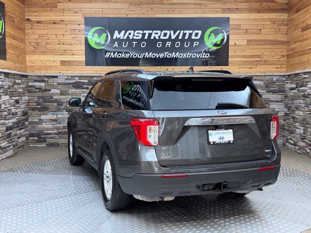 Used 2020 Ford Explorer XLT w/ Comfort Package AWD/4WD image 6