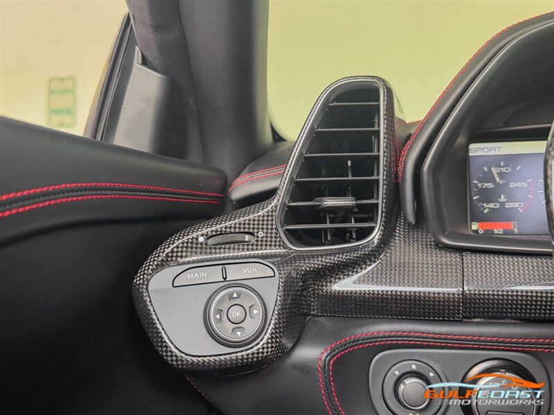 Used 2013 Ferrari 458 Spider RWD image 20