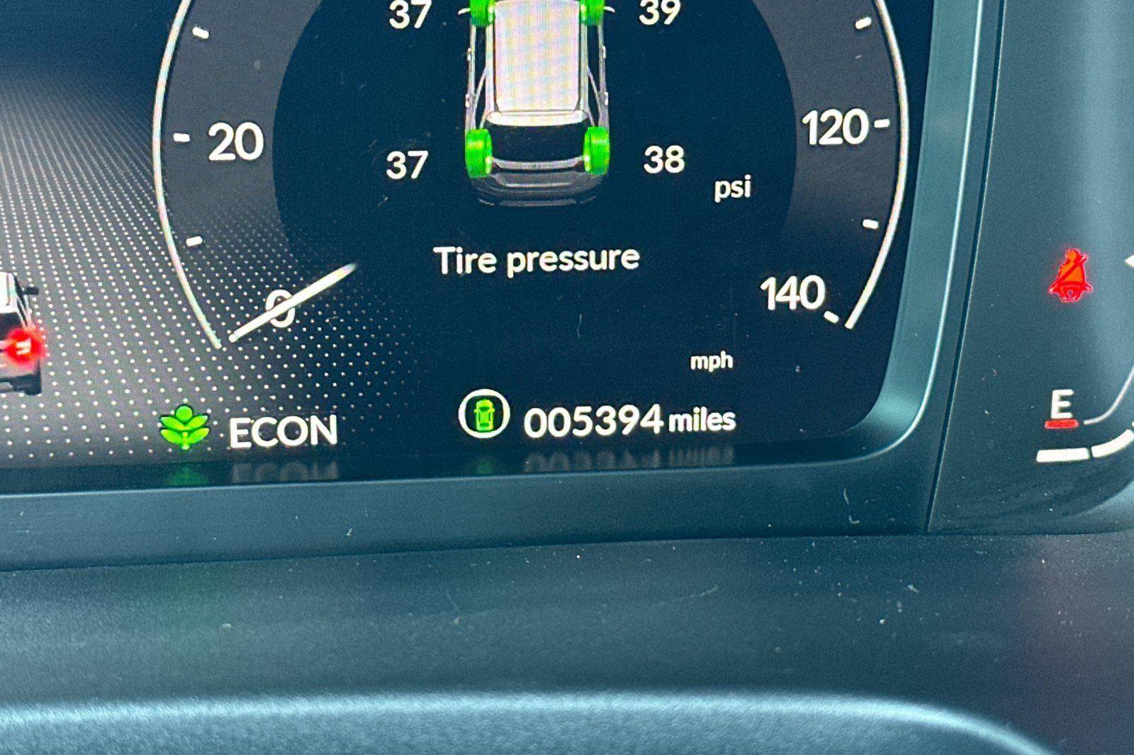 Certified 2025 Honda Pilot Black Edition image 26