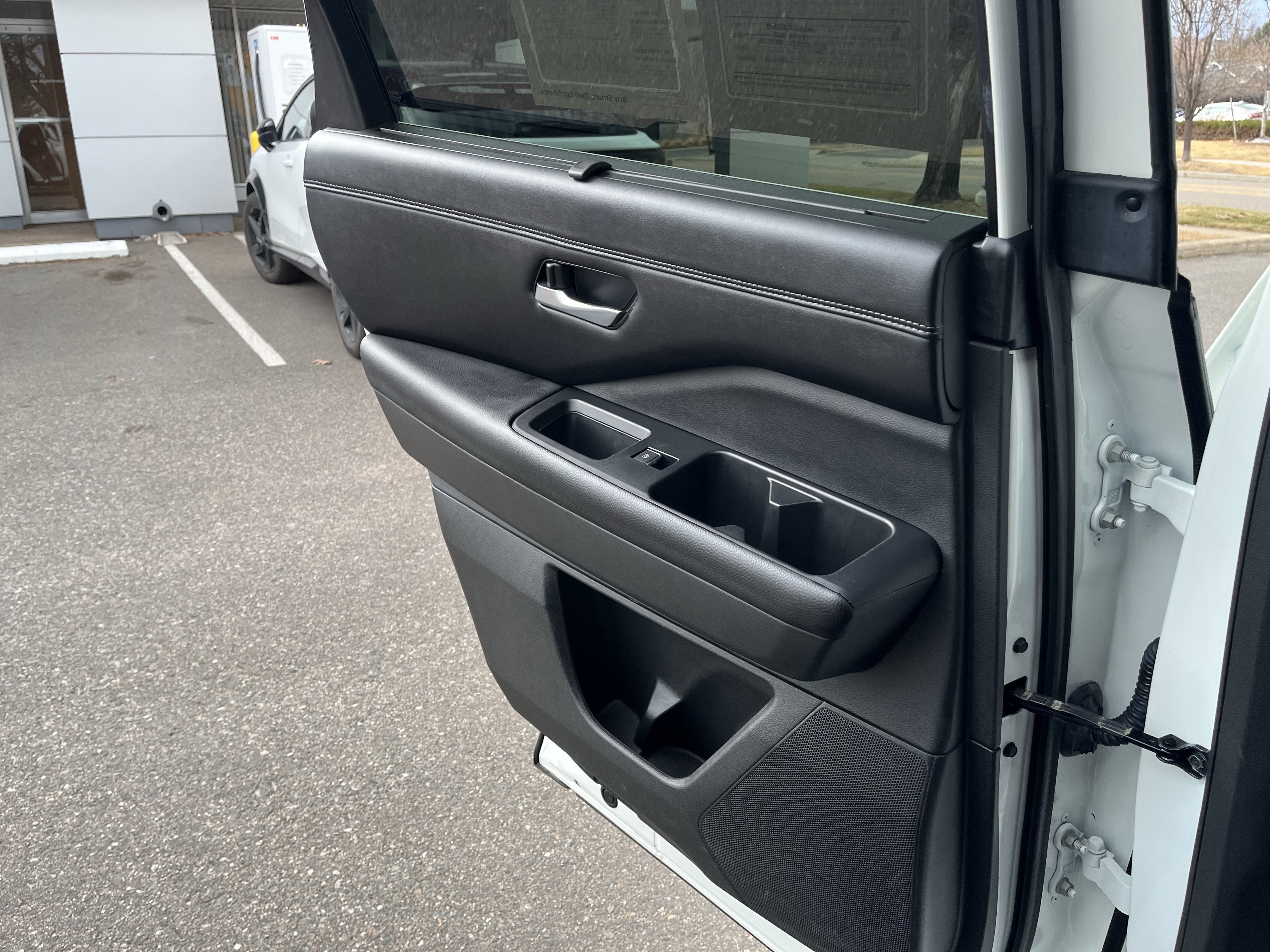 Certified 2024 Nissan Pathfinder Platinum w/ Cargo Package image 35