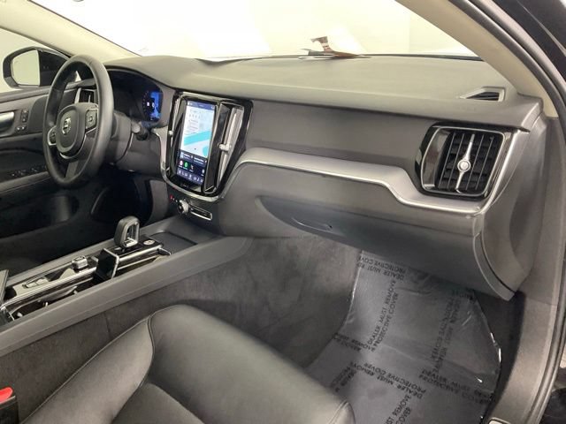 Used 2024 Volvo S60 B5 Core FWD image 27