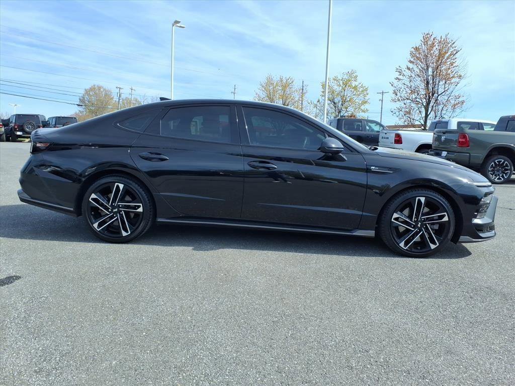 Used 2024 Hyundai Sonata N Line image 3