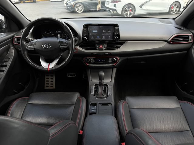 Used 2018 Hyundai Elantra GT Sport FWD image 18