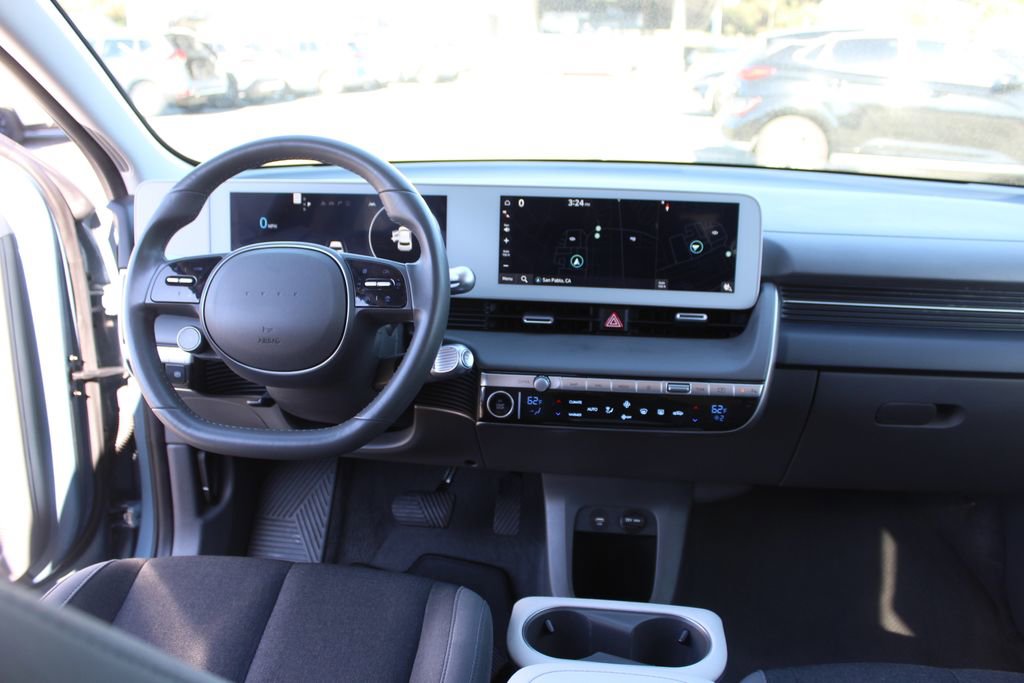 Used 2023 Hyundai Ioniq 5 SE image 18