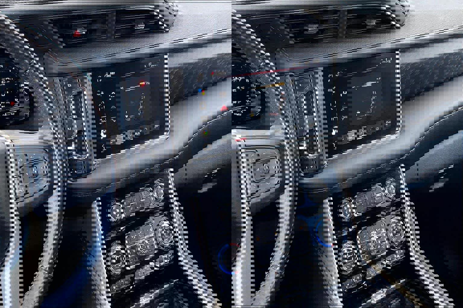 Used 2022 GMC Yukon XL Denali image 7