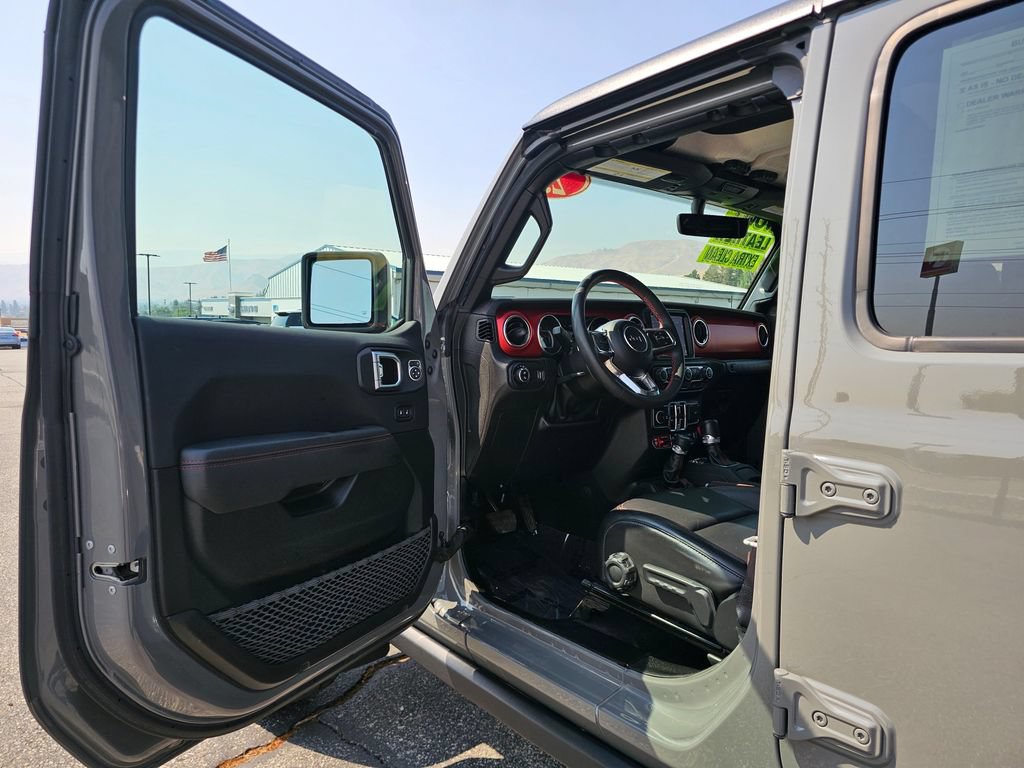 Used 2023 Jeep Gladiator Rubicon w/ LED Lighting Group AWD/4WD image 27