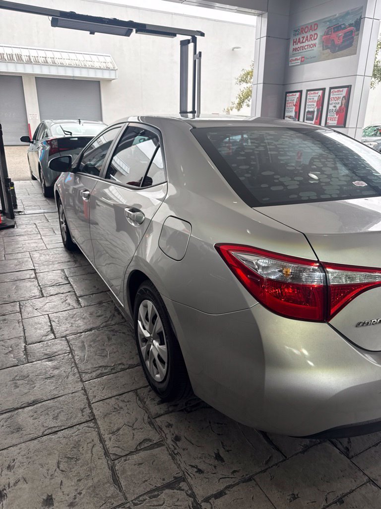Used 2016 Toyota Corolla L FWD image 6