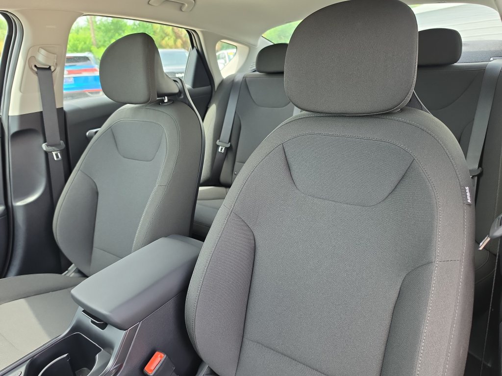 New 2026 Kia K4 FWD image 21