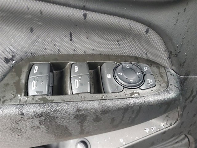 Used 2023 Chevrolet Equinox RS image 17