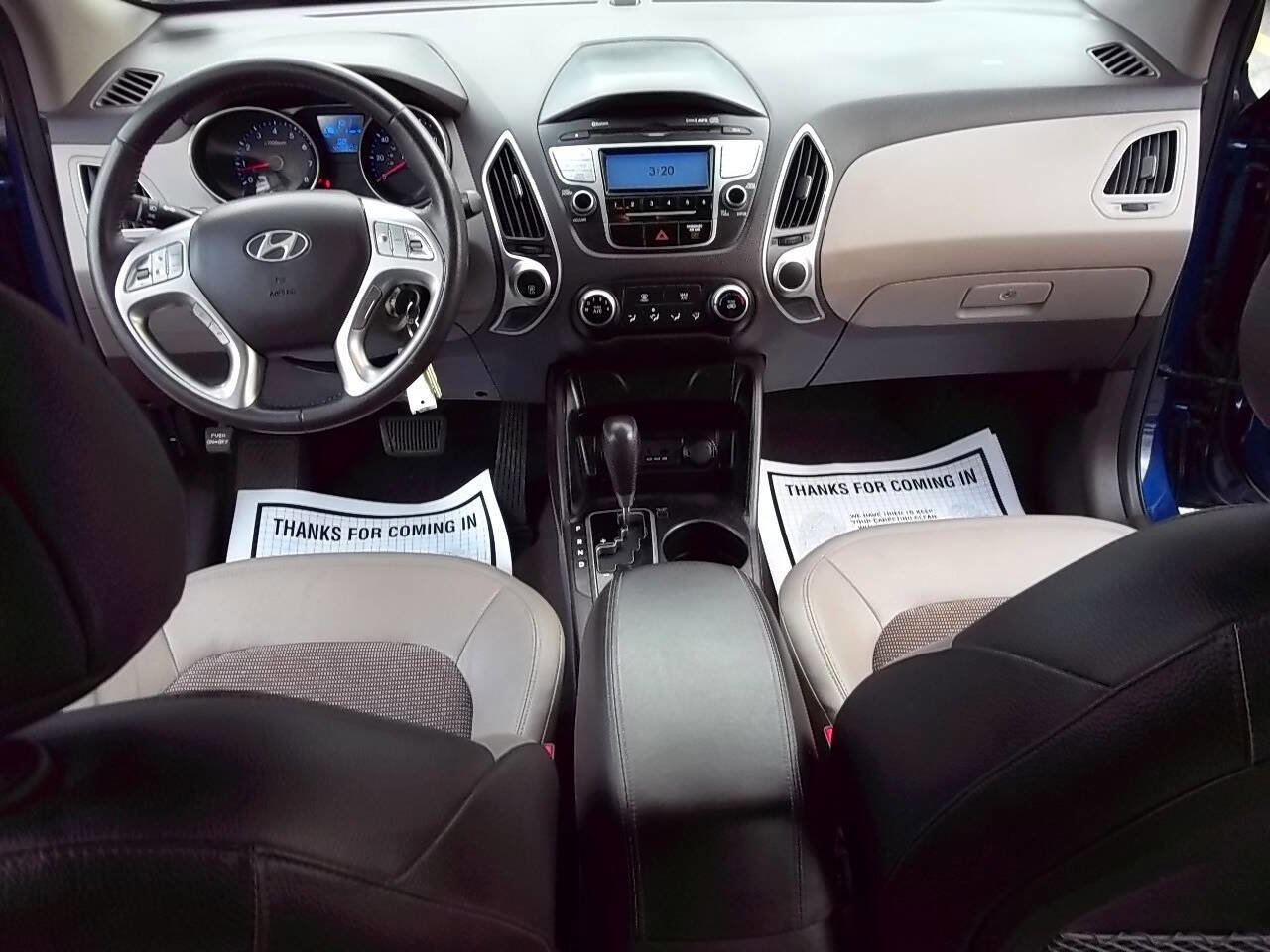 Used 2010 Hyundai Tucson GLS w/ Popular Equipment Pkg 2 AWD/4WD image 15