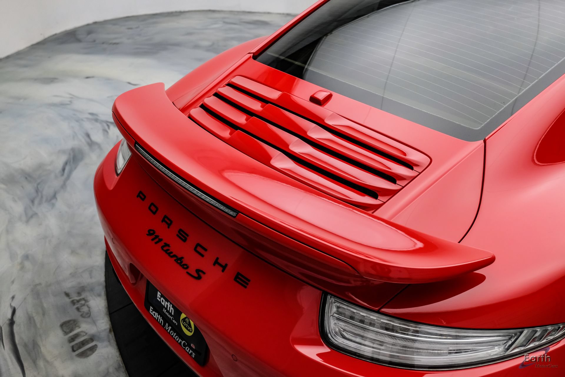 Used 2014 Porsche 911 Turbo S AWD/4WD image 18
