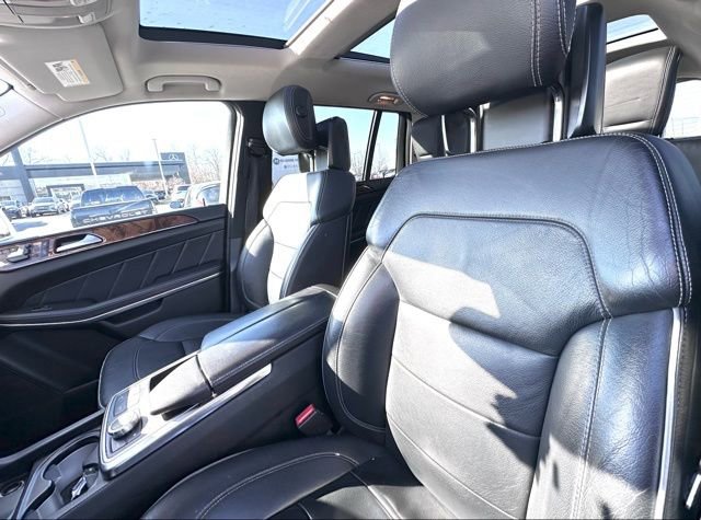 Used 2014 Mercedes-Benz GL 450 4MATIC image 16