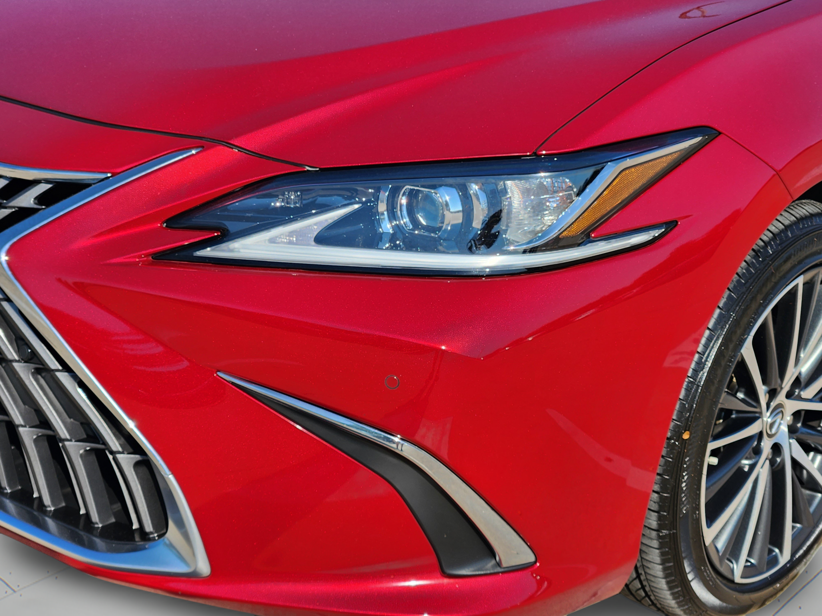 Certified 2025 Lexus ES 350 w/ Premium Package FWD image 36