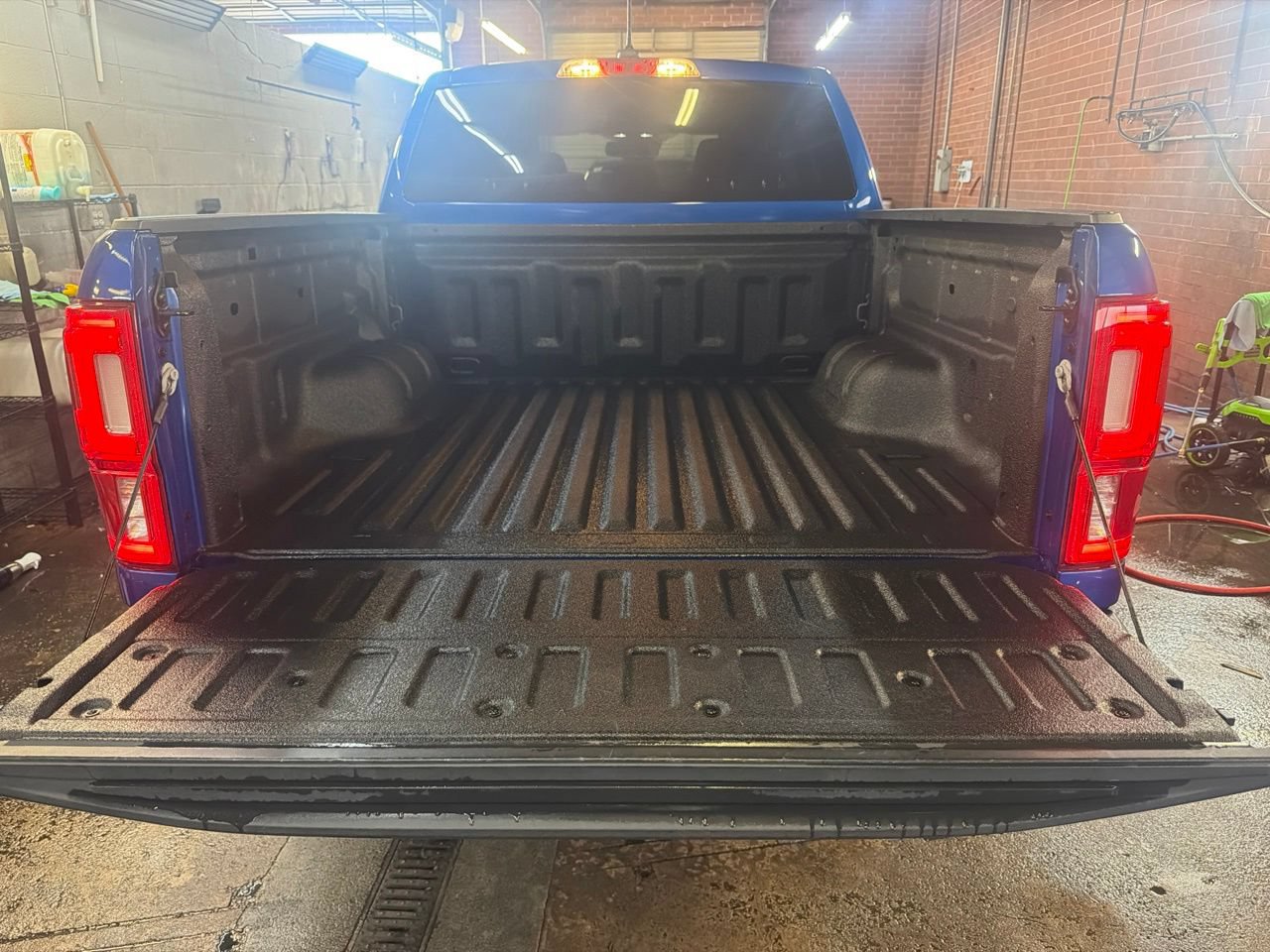 Used 2020 Ford Ranger XLT w/ Equipment Group 301A Mid RWD image 16