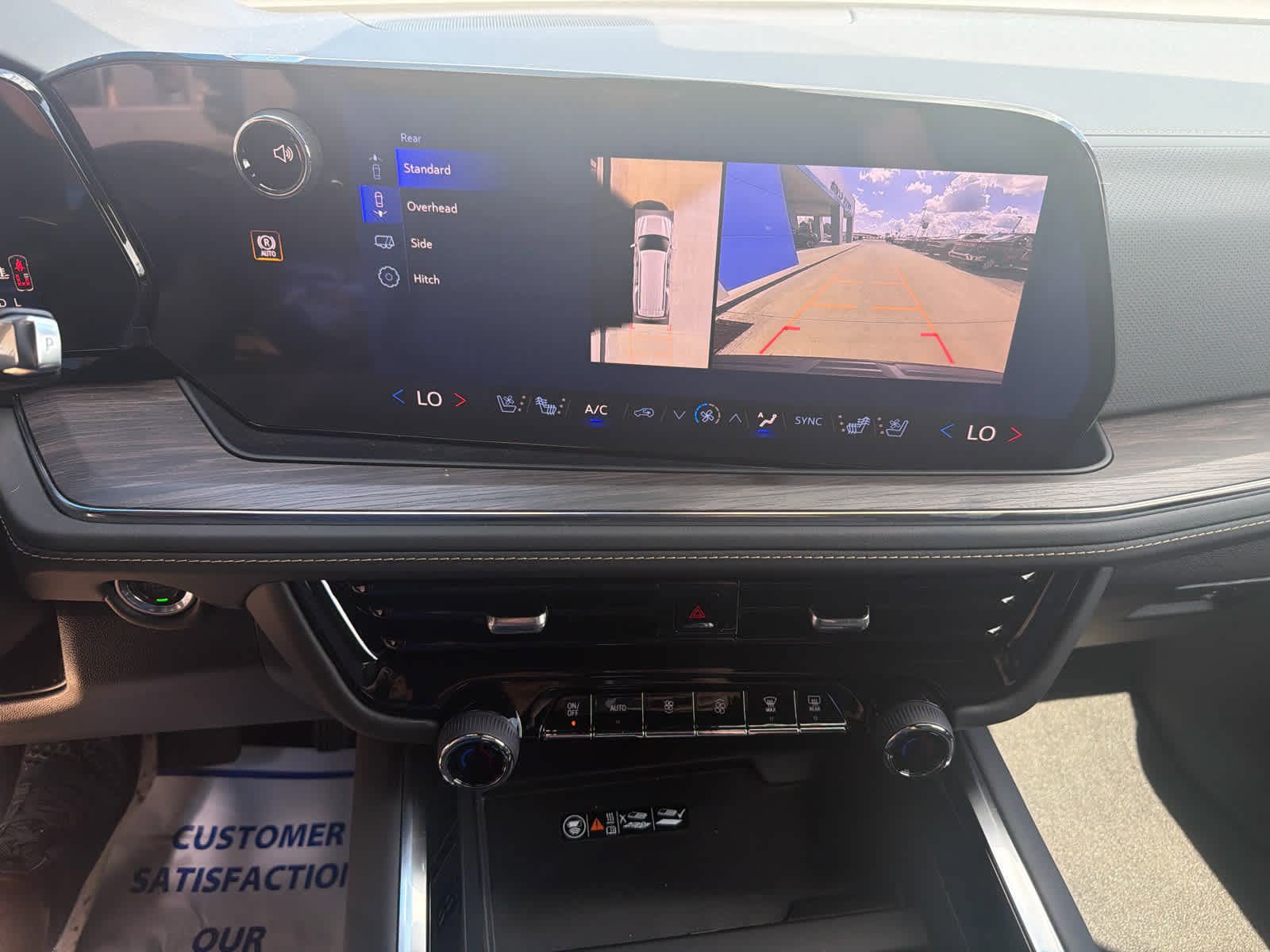 New 2026 Chevrolet Suburban Premier AWD/4WD image 20