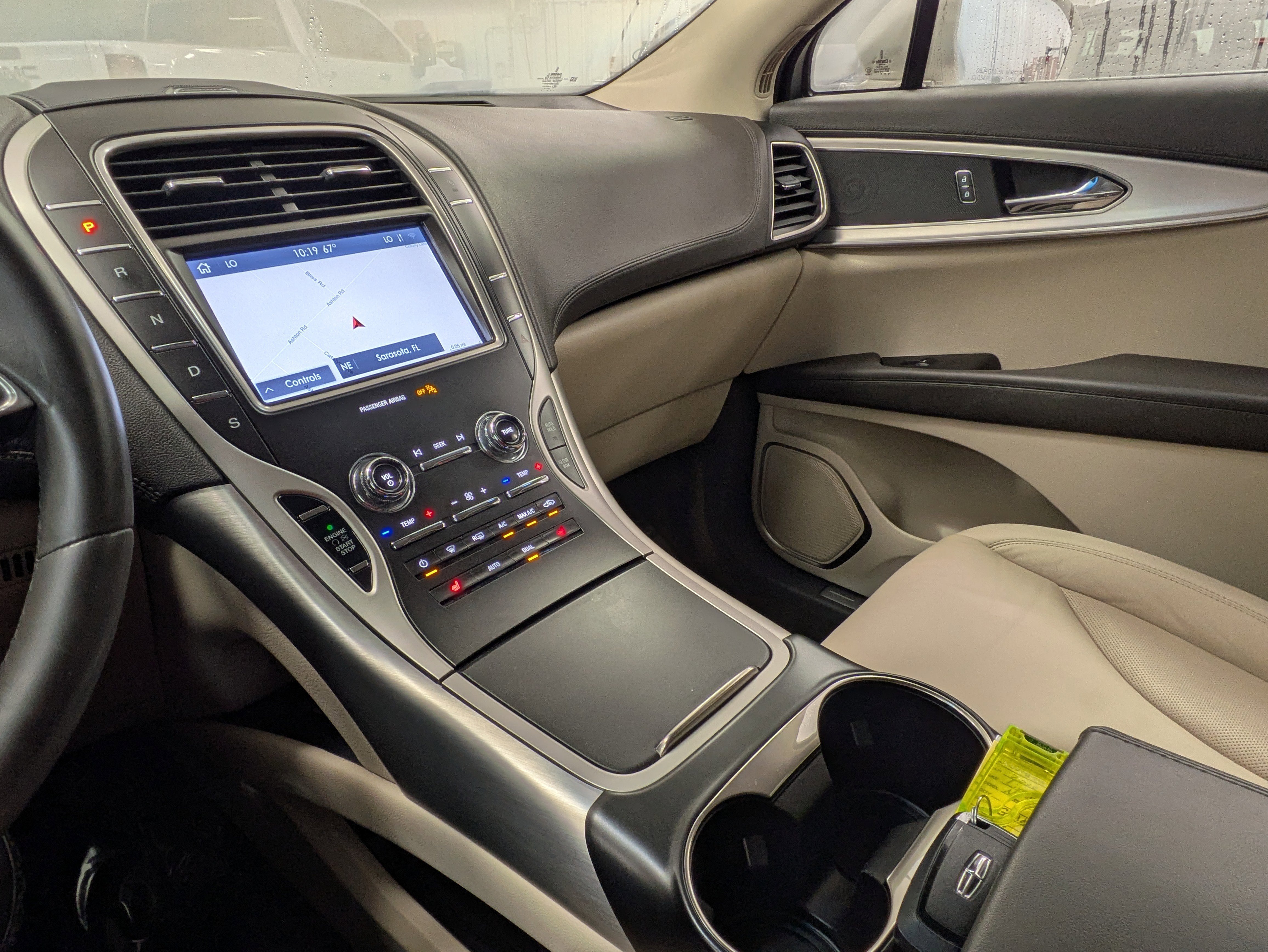 Used 2020 Lincoln Nautilus FWD w/ Equipment Group 101A image 32