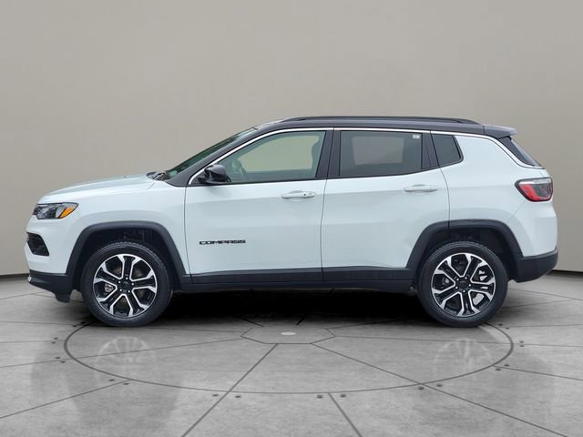 Certified 2022 Jeep Compass Limited image 9