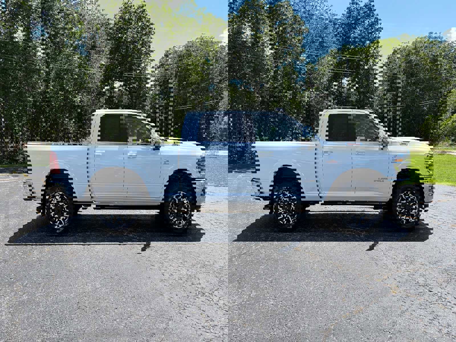 New 2025 RAM 2500 Limited image 8