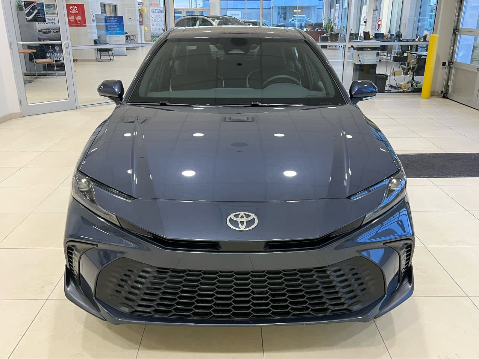 New 2026 Toyota Camry SE FWD image 5