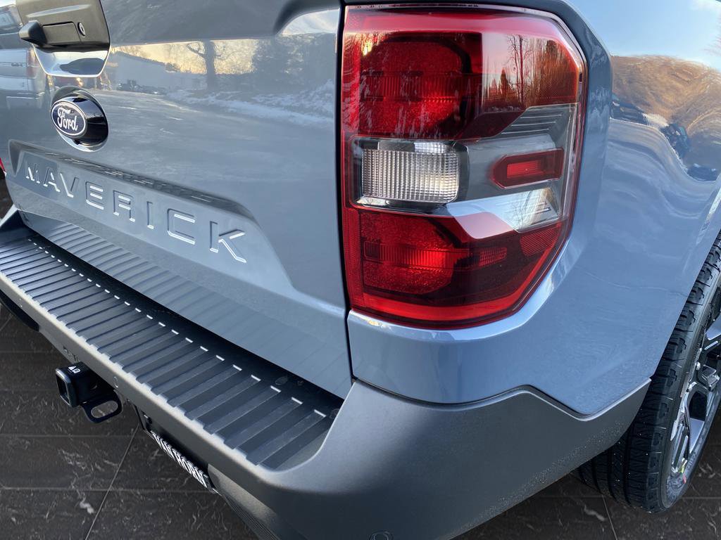 New 2026 Ford Maverick Lariat w/ Black Appearance Package image 45