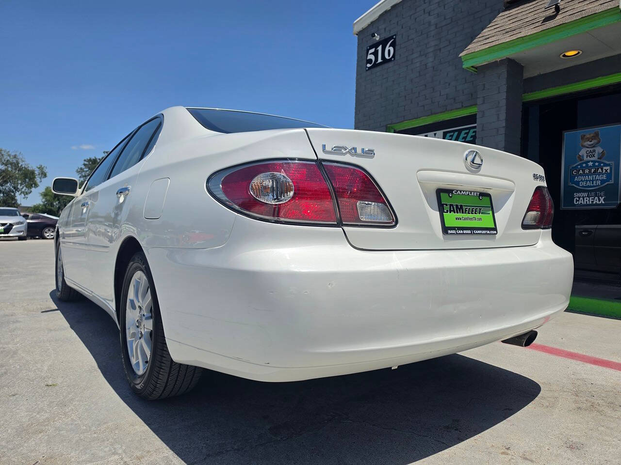 Used 2002 Lexus ES 330 w/ Premium Pkg FWD image 9