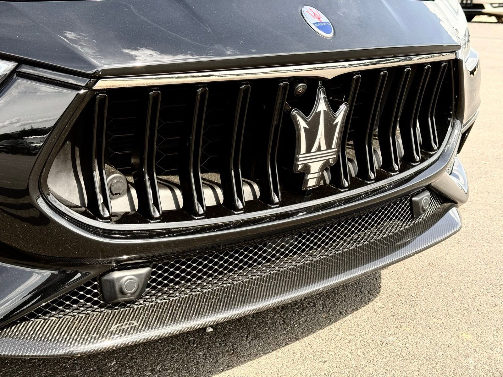 Used 2021 Maserati Ghibli Trofeo image 8