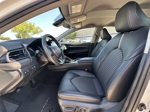 Used 2023 Toyota Camry SE FWD image 17