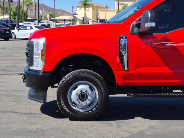 Used 2025 Ford F350 XL w/ 360-Degree Camera Package AWD/4WD image 18