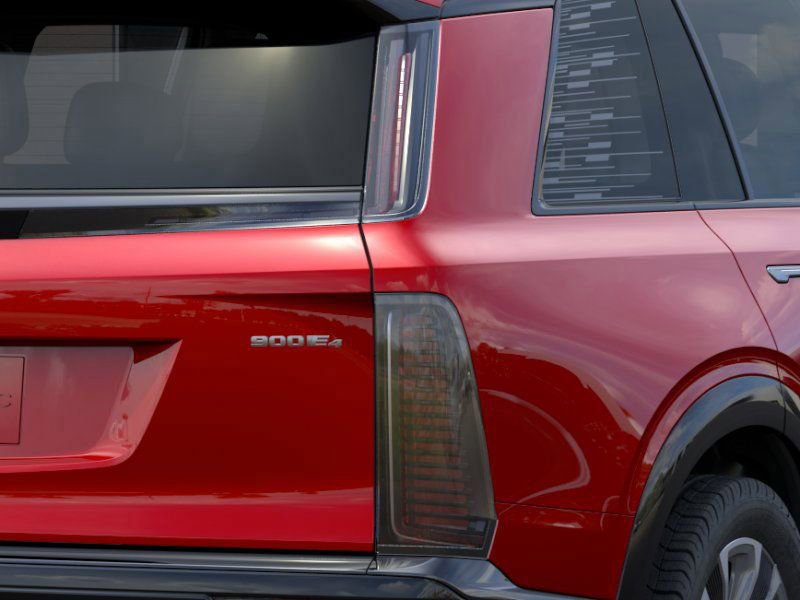 New 2026 Cadillac Vistiq Sport w/ LPO, Floor Liner Package image 11