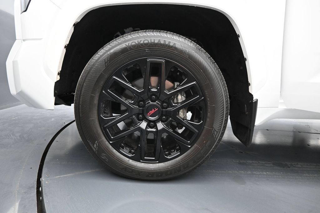 Used 2024 Toyota Tundra SR5 AWD/4WD image 30