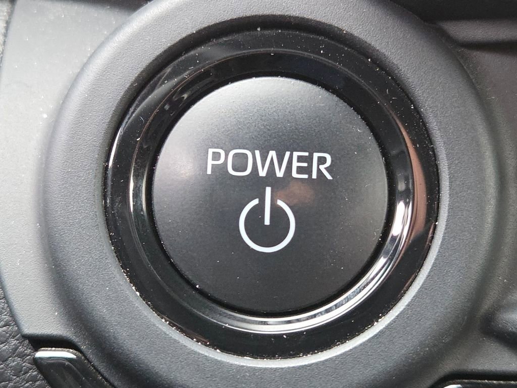 Used 2024 Toyota Crown Platinum image 39