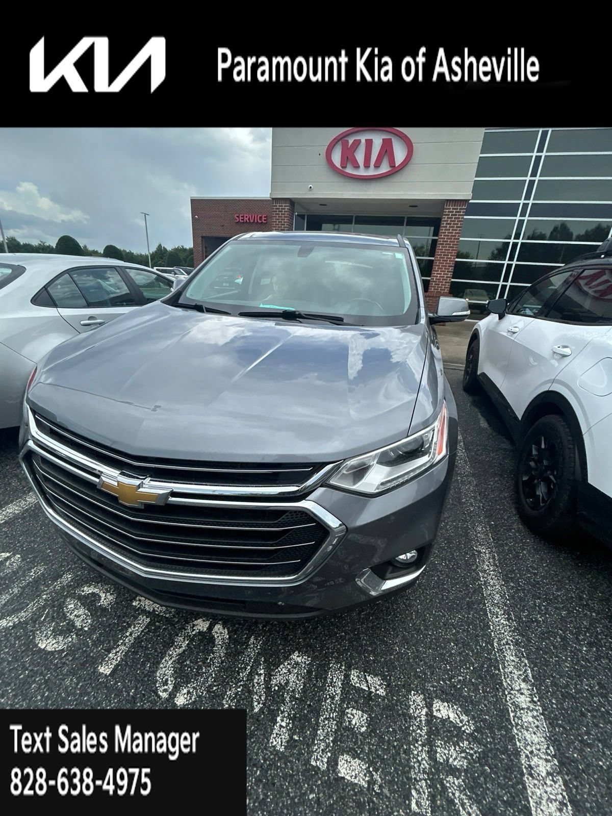 Used 2018 Chevrolet Traverse LT AWD/4WD image 10