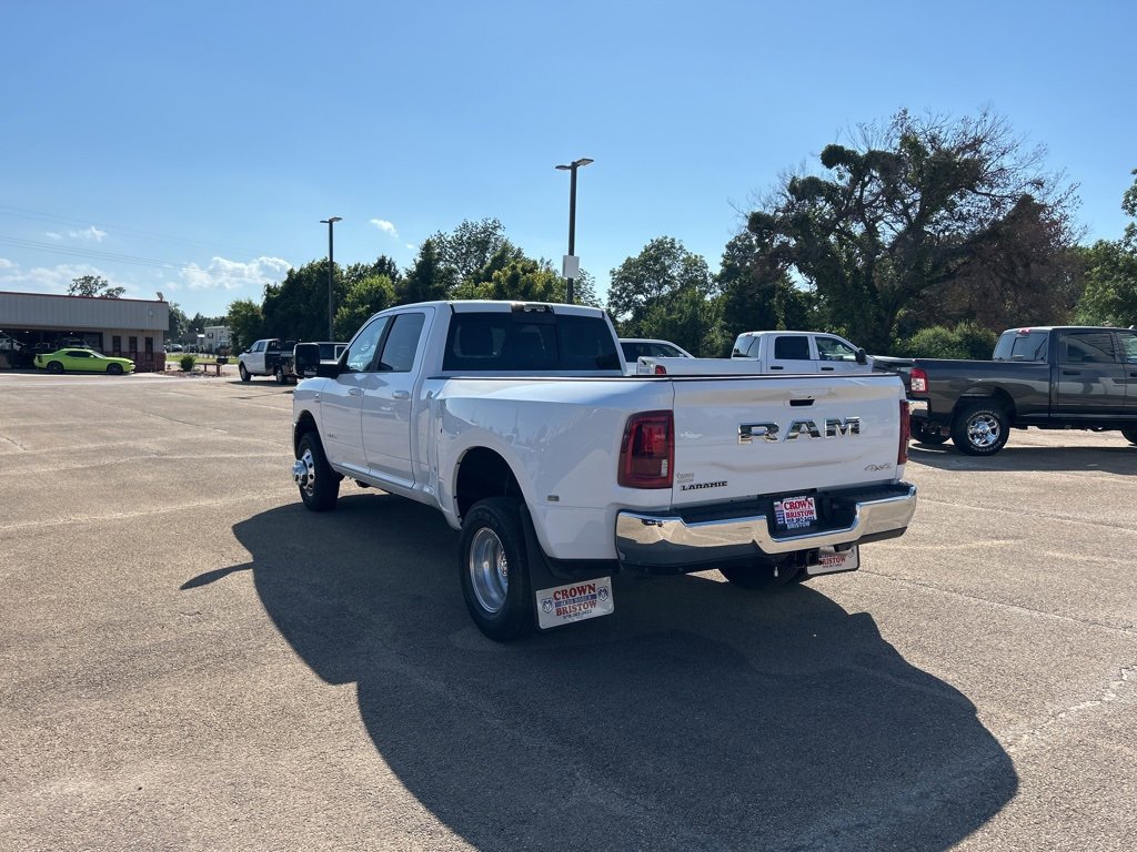 New 2025 RAM 3500 Laramie image 3