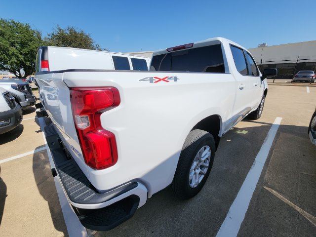 Used 2023 Chevrolet Silverado 1500 RST w/ Convenience Package II AWD/4WD image 4