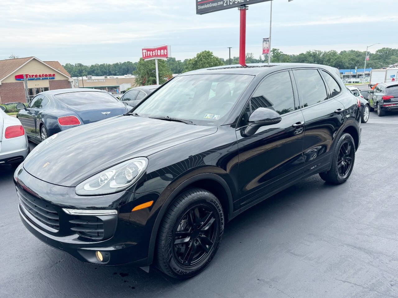 Used 2017 Porsche Cayenne image 4