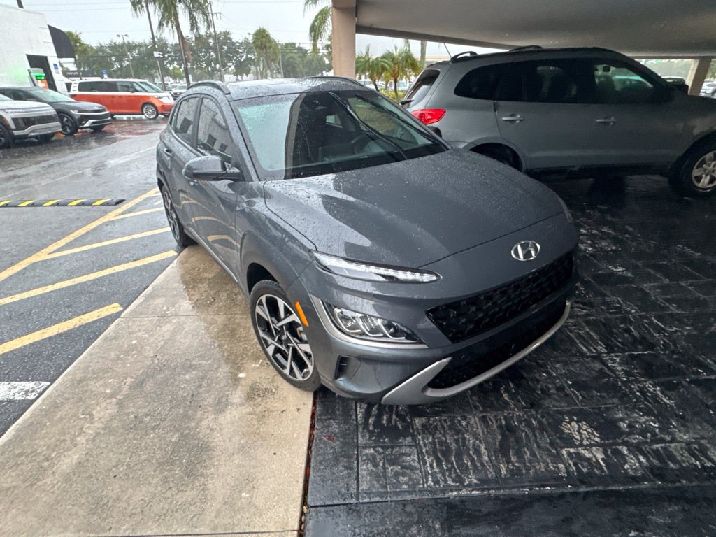 Certified 2023 Hyundai Kona Limited w/ Cargo Package FWD image 3