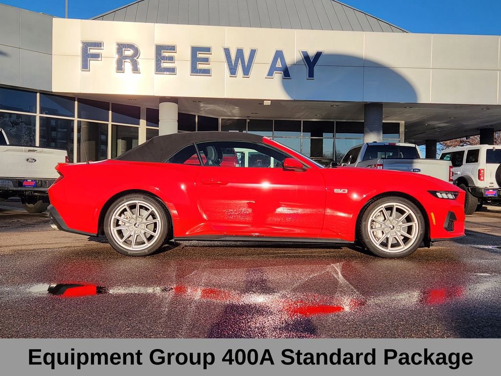 Used 2024 Ford Mustang GT Premium image 3