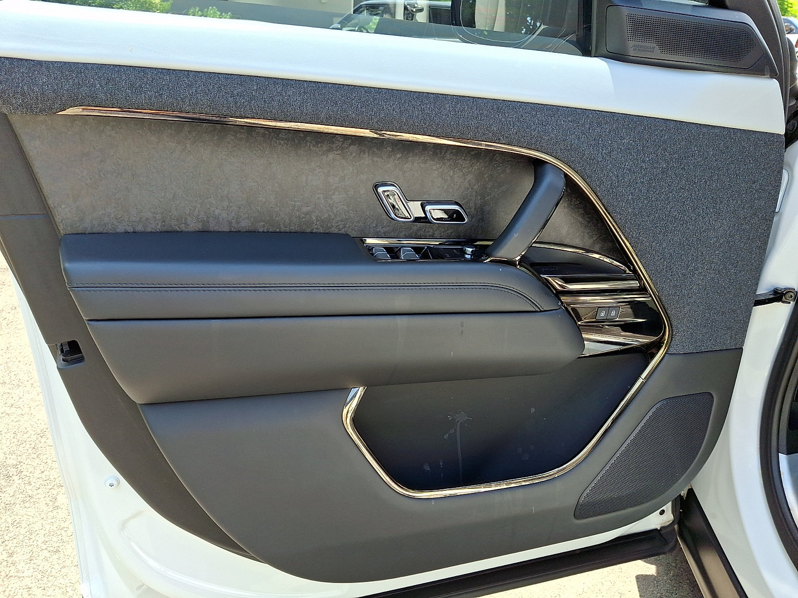 Used 2025 Land Rover Range Rover Sport Autobiography AWD/4WD image 13