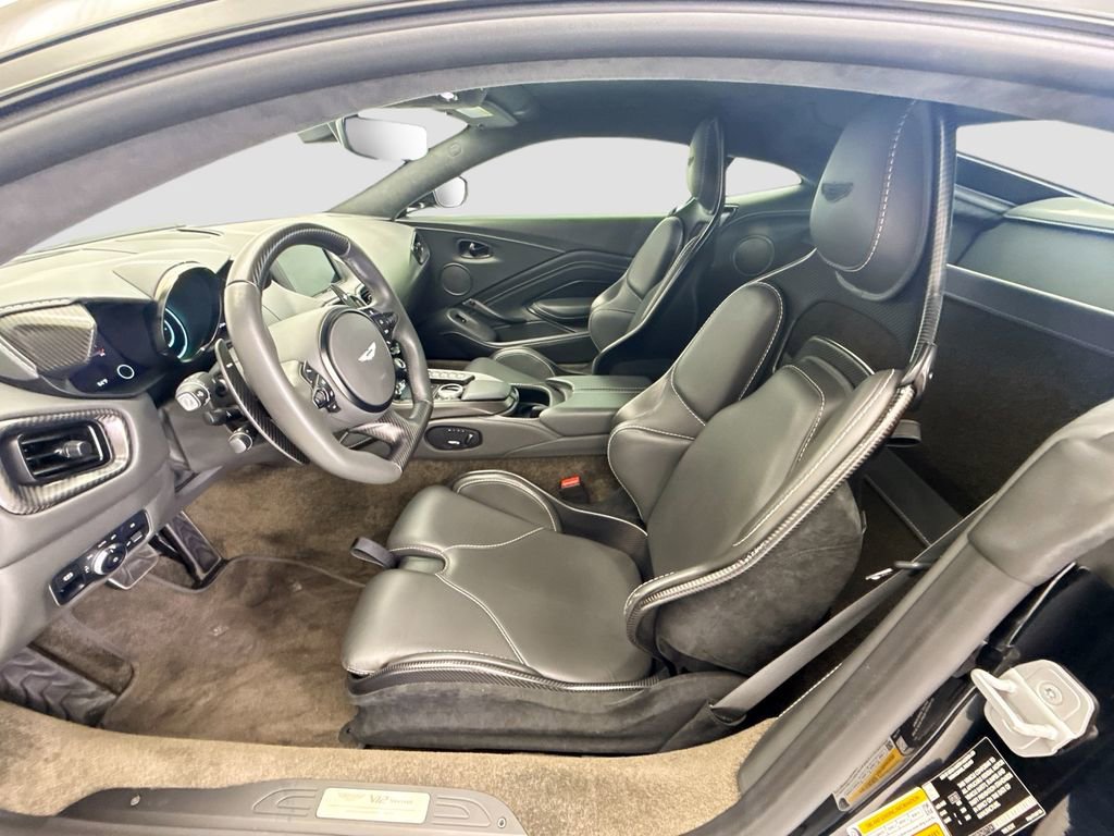 Used 2023 Aston Martin V12 Vantage image 18