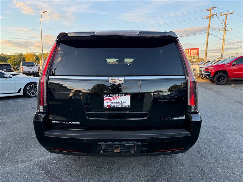 Used 2015 Cadillac Escalade ESV Luxury image 8