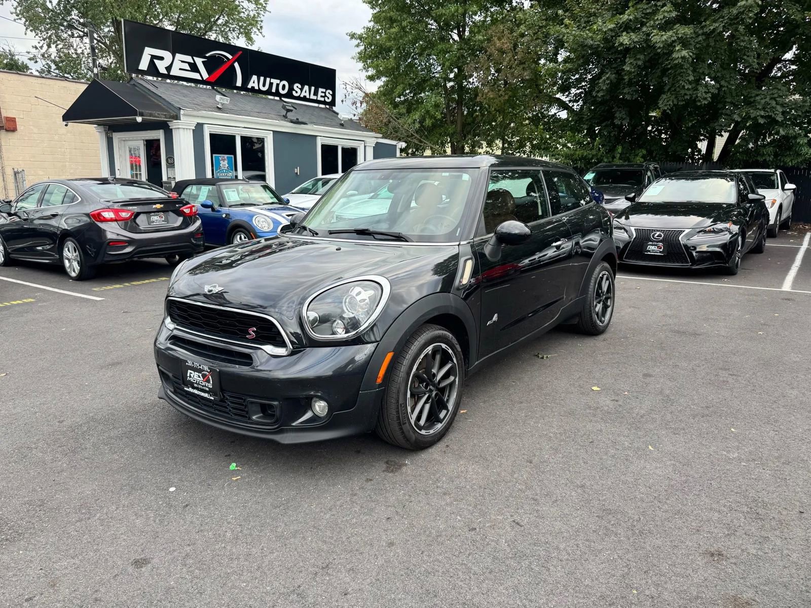 Used 2015 MINI Cooper Paceman S image 2