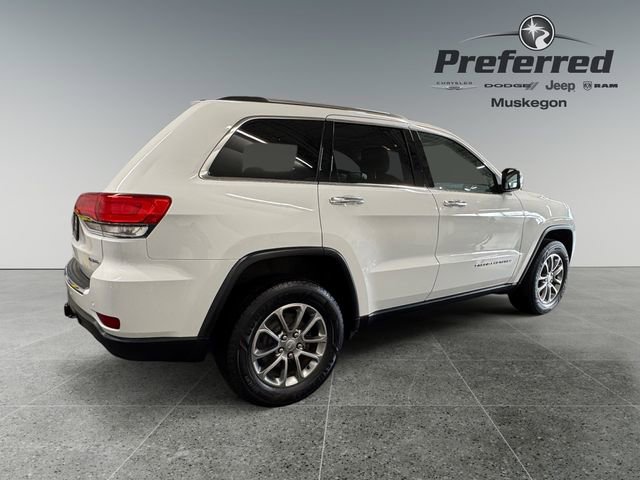 Used 2014 Jeep Grand Cherokee Limited w/ Trailer Tow Group IV image 17