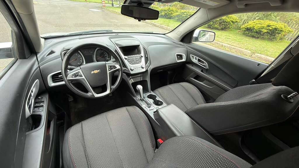 Used 2015 Chevrolet Equinox LT w/ Driver Convenience Package AWD/4WD image 24