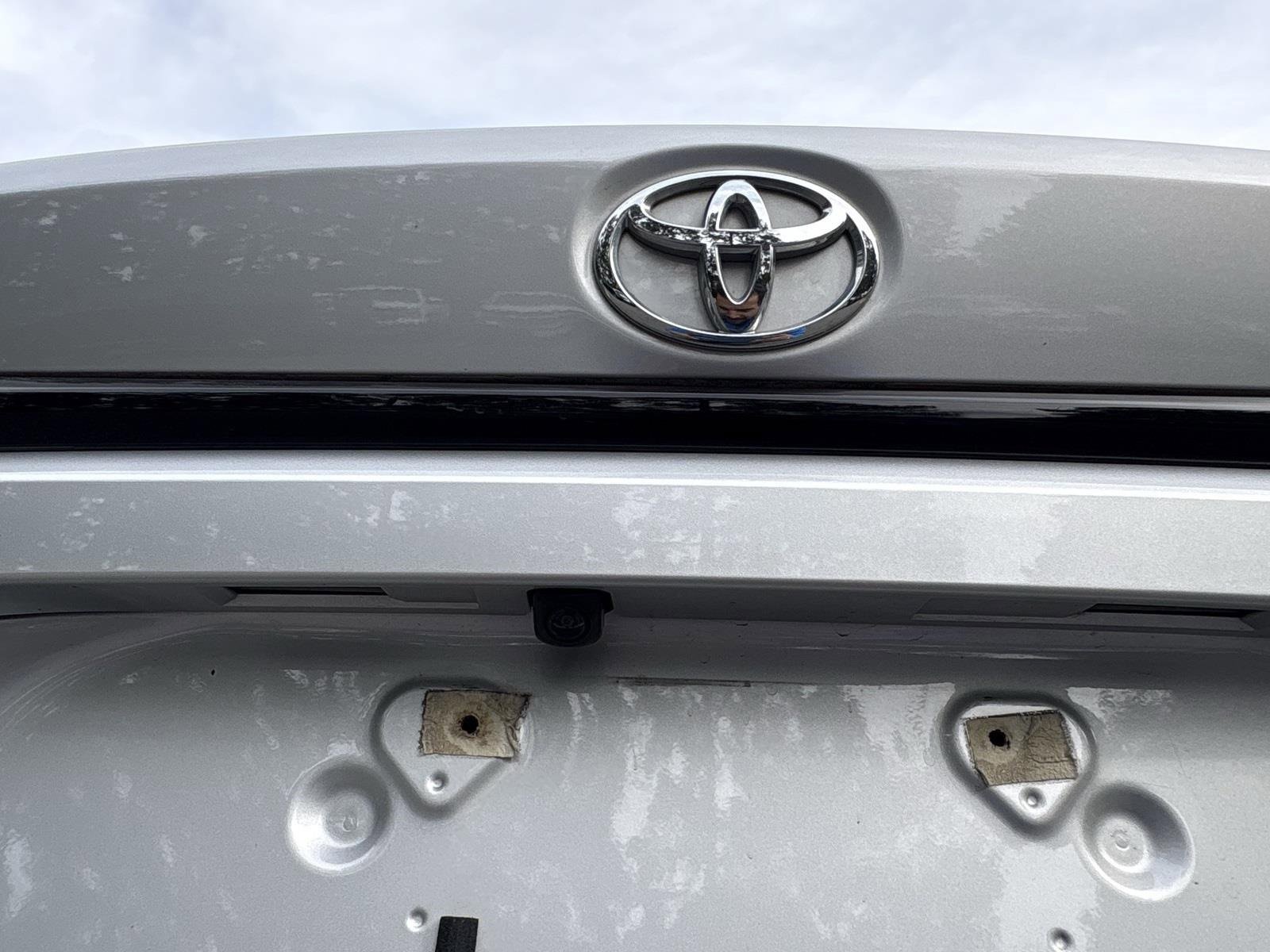 Used 2021 Toyota Corolla LE image 10