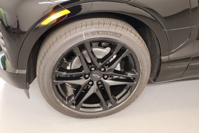 New 2026 Chevrolet Blazer EV RS w/ LPO, Blackout Package image 5